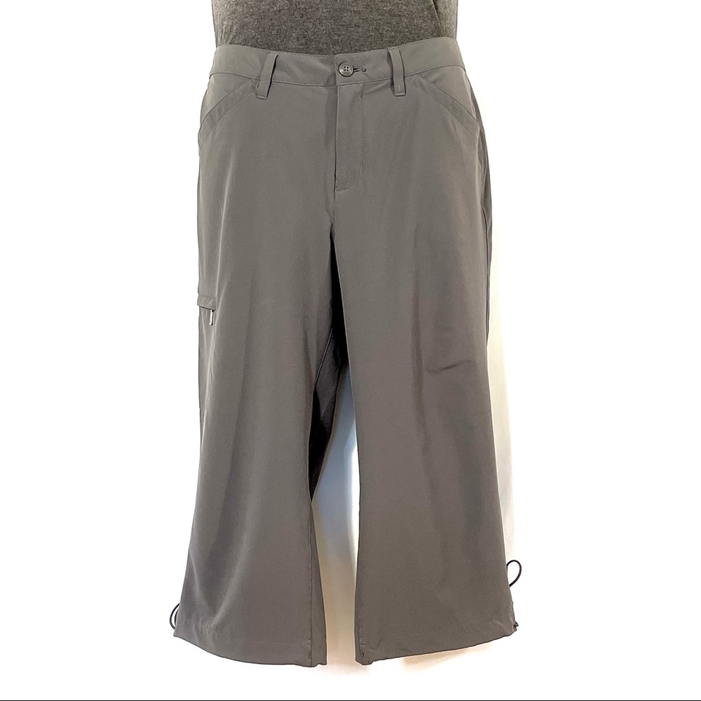 Eddie Bauer EUC cropped sport pants size 12
